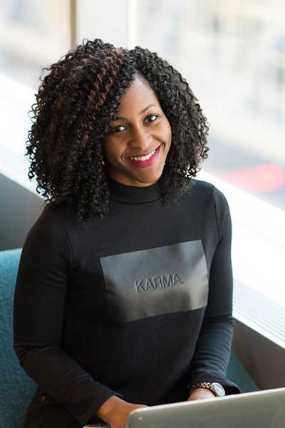 Testimonials copywriter client testimonial woman 2